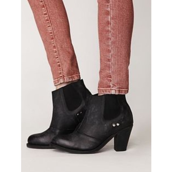 Free People Shoes - SOLD Jeffrey Campbell Patriot Bootie Black 8